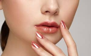 augmentarea buzelor ca la carte - skinmed clinic bucuresti